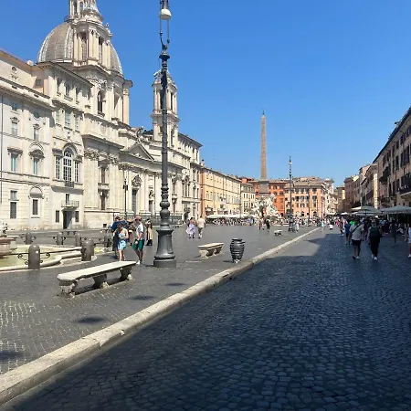 At Navona *